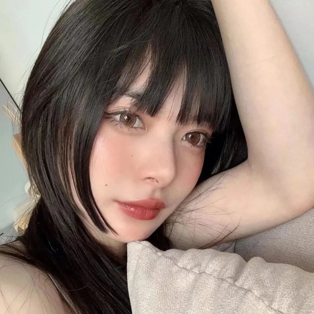 神秘女房东